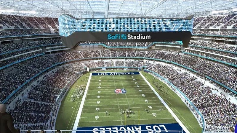 2019年9月互联网金融公司SOFI冠名了NFL洛杉矶公羊队新建主场，为此花费了4亿美元，这宗交易也创下了NFL场馆冠名费的纪录。